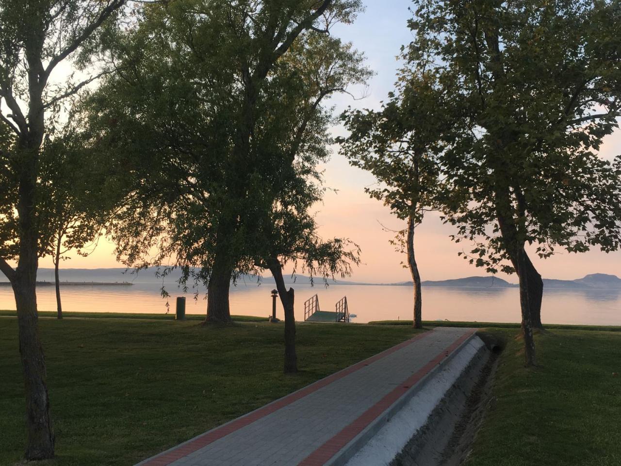 Pelso Wellness Hotel Balatonfenyves Exterior photo